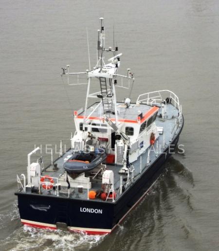 PATROL-SURVEY VESSEL-CREW TENDER W/CARGO CAPACITY