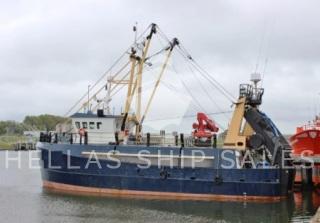 GEARED GENERAL CARGO VESSEL – equipped for carrying of containers