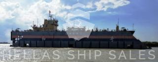 FLOATING DOCK